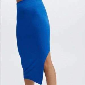 💙💙 Fabletics Body Con Slit Skirt